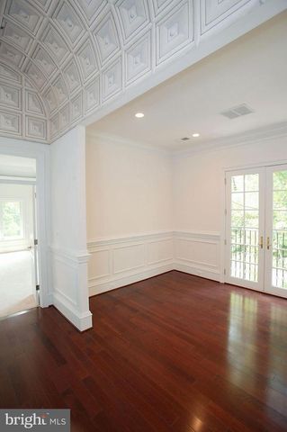 1347 KIRBY RD, Mclean, VA 22101