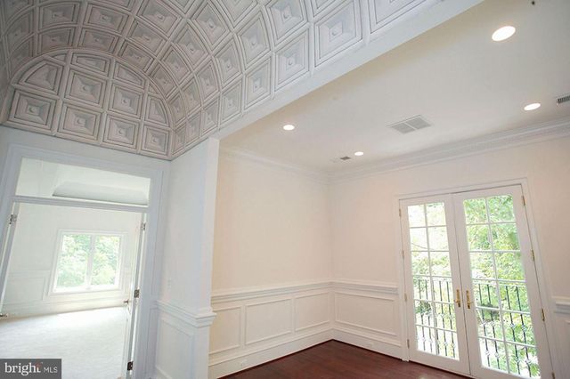 1347 KIRBY RD, Mclean, VA 22101