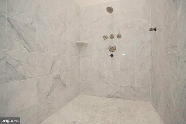 1347 KIRBY RD, Mclean, VA 22101