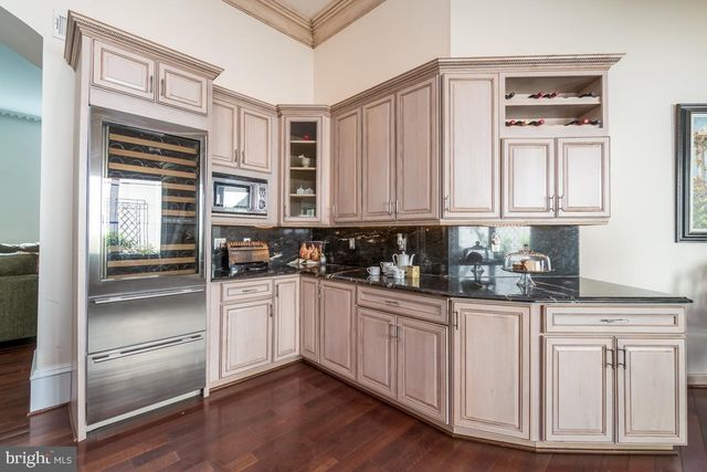 1347 KIRBY RD, Mclean, VA 22101