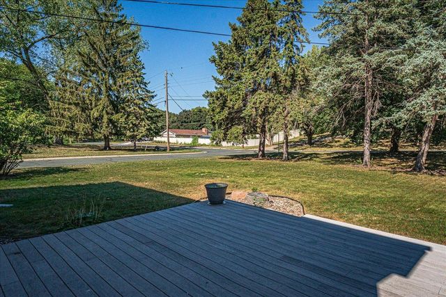 200 Harold Drive, Burnsville, MN 55337