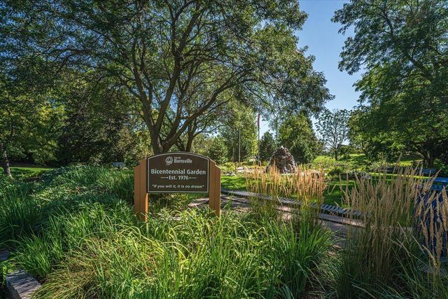 200 Harold Drive, Burnsville, MN 55337