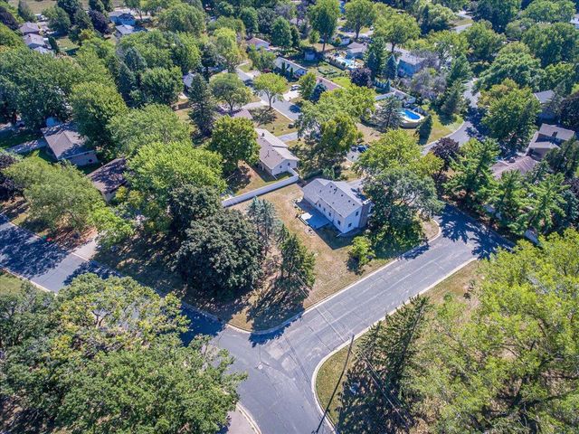 200 Harold Drive, Burnsville, MN 55337