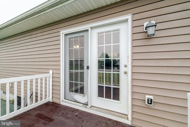 87 DULCIMER DR, Bunker Hill, WV 25413