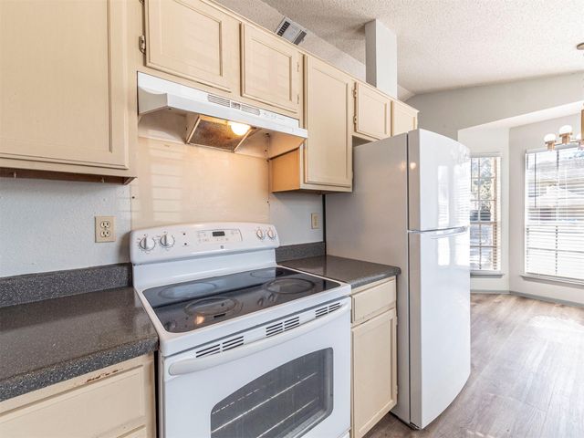 9624 Sugar Hill DR A, Austin, TX 78748