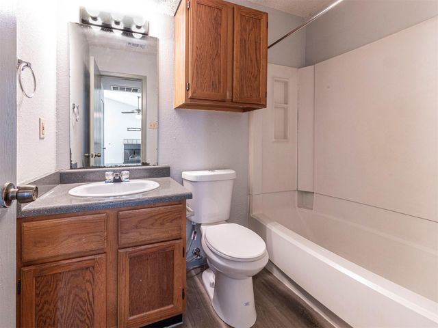 9624 Sugar Hill DR A, Austin, TX 78748