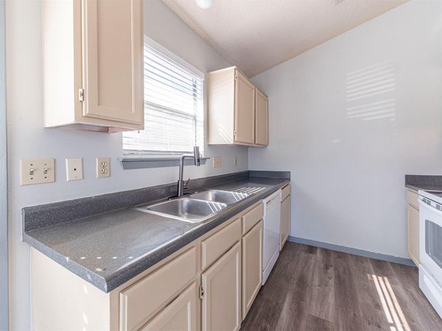 9624 Sugar Hill DR A, Austin, TX 78748