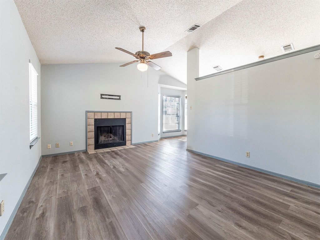 9624 Sugar Hill DR A, Austin, TX 78748