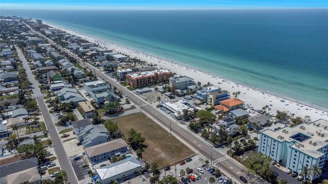 2300 GULF BOULEVARD, Indian Rocks Beach, FL 33785