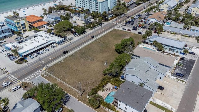 2300 GULF BOULEVARD, Indian Rocks Beach, FL 33785