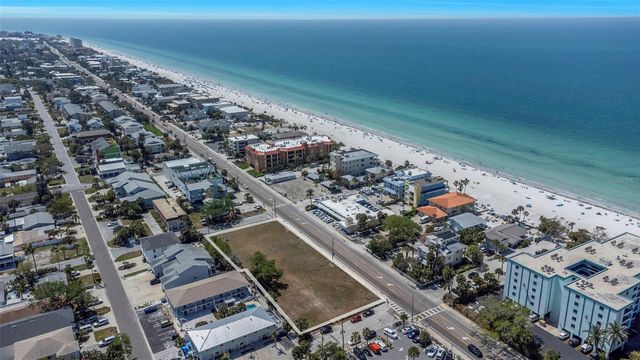 2300 GULF BOULEVARD, Indian Rocks Beach, FL 33785