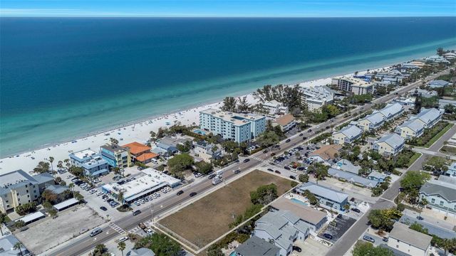 2300 GULF BOULEVARD, Indian Rocks Beach, FL 33785