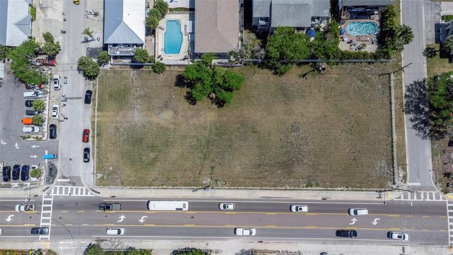 2300 GULF BOULEVARD, Indian Rocks Beach, FL 33785