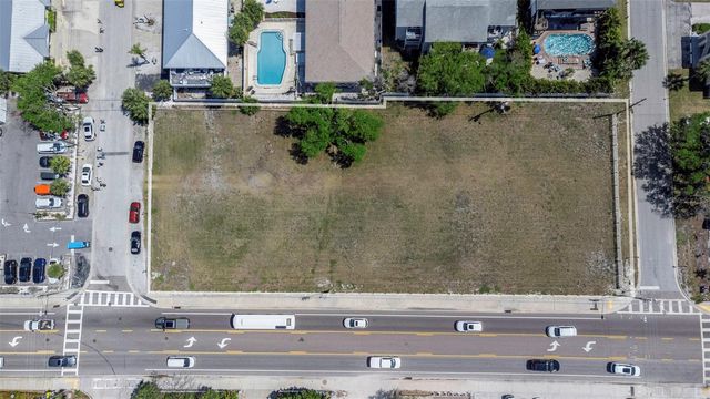 2300 GULF BOULEVARD, Indian Rocks Beach, FL 33785