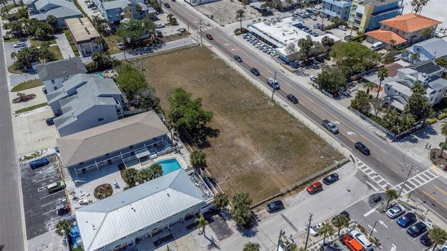 2300 GULF BOULEVARD, Indian Rocks Beach, FL 33785