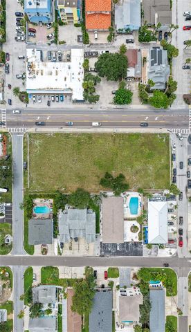 2300 GULF BOULEVARD, Indian Rocks Beach, FL 33785