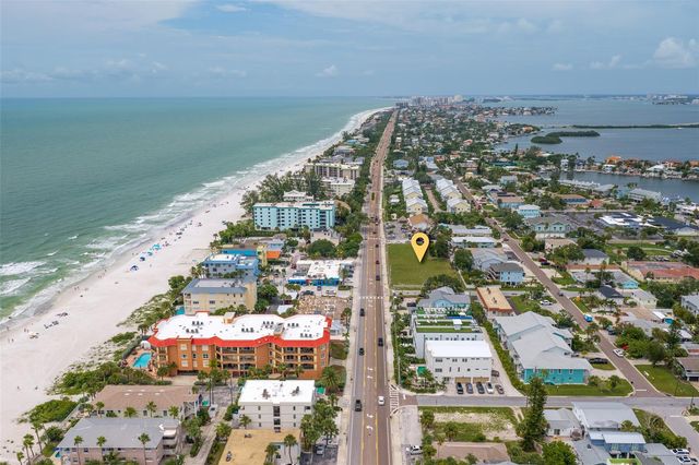 2300 GULF BOULEVARD, Indian Rocks Beach, FL 33785