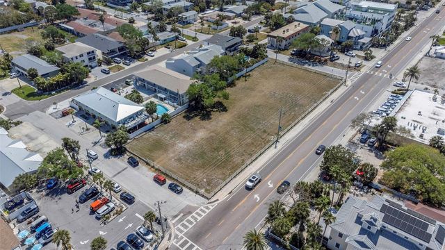 2300 GULF BOULEVARD, Indian Rocks Beach, FL 33785