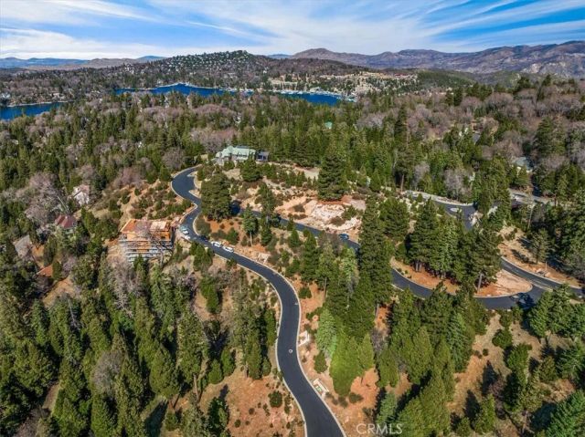 109 MILL POND, Lake Arrowhead, CA 92352