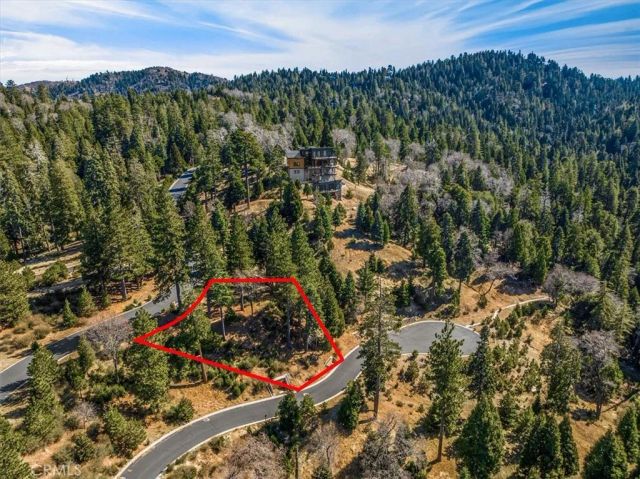 109 MILL POND, Lake Arrowhead, CA 92352
