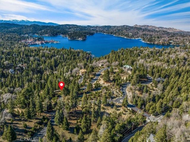 109 MILL POND, Lake Arrowhead, CA 92352