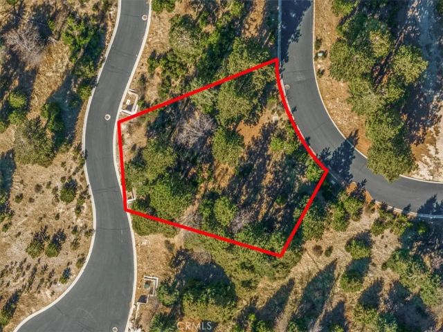 109 MILL POND, Lake Arrowhead, CA 92352