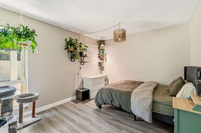 12801 N 15TH Avenue, Phoenix, AZ 85029