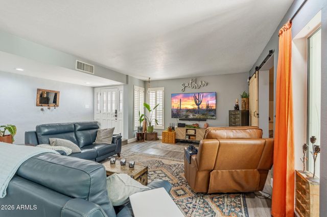 12801 N 15TH Avenue, Phoenix, AZ 85029