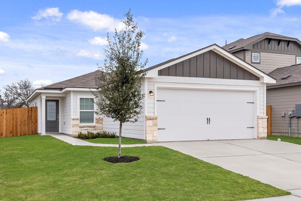 14621 Wahlbergs WAY, Elgin, TX 78621