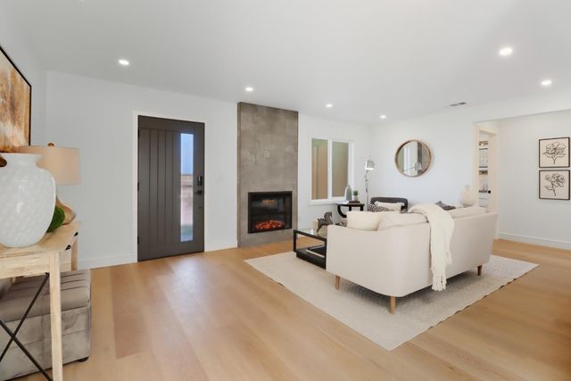 519 Midway Avenue, Daly City, CA 94015