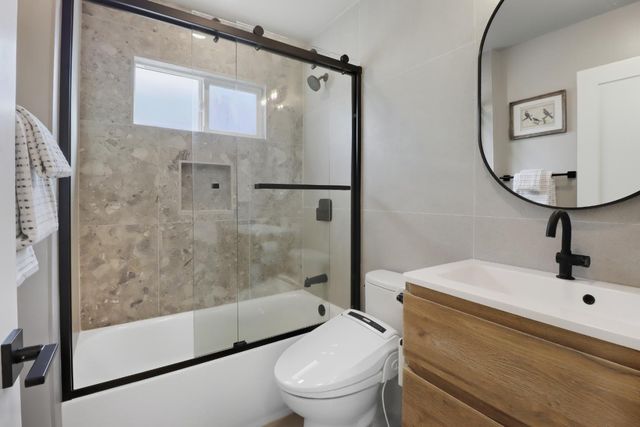 519 Midway Avenue, Daly City, CA 94015