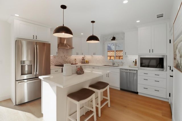 519 Midway Avenue, Daly City, CA 94015