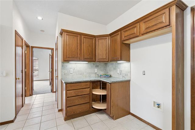16104 Vintage Court, Edmond, OK 73013