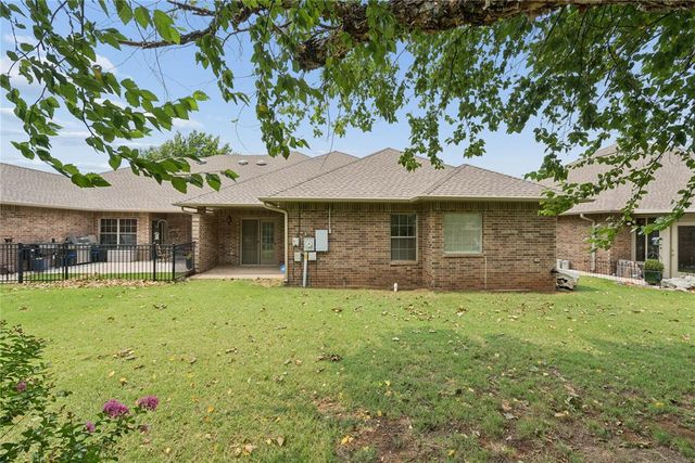 16104 Vintage Court, Edmond, OK 73013