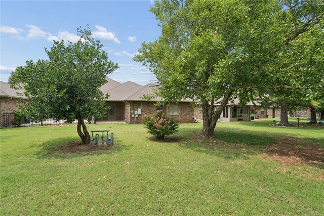 16104 Vintage Court, Edmond, OK 73013