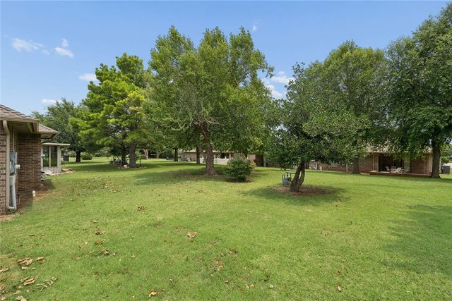 16104 Vintage Court, Edmond, OK 73013