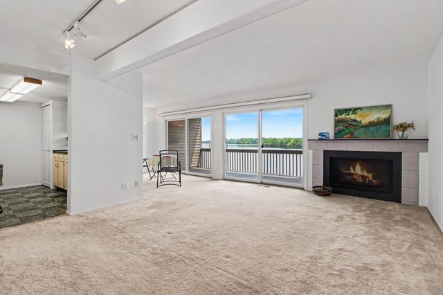 804 Cliffs Drive 205 F, Ypsilanti, MI 48198