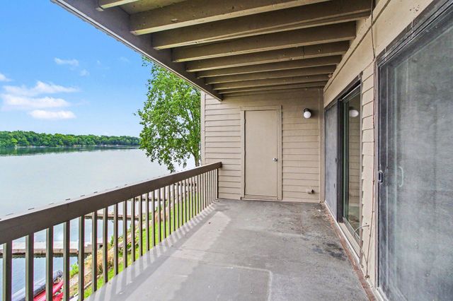 804 Cliffs Drive 205 F, Ypsilanti, MI 48198