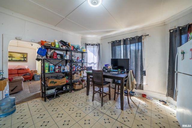 609 W ARMSTRONG Avenue, Peoria, IL 61606