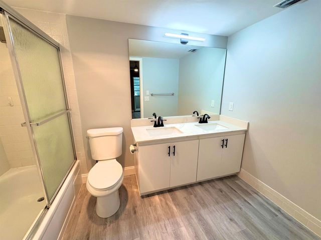 4401 Martinique Court G2, Coconut Creek, FL 33066