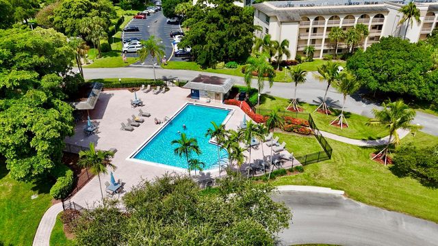 4401 Martinique Court G2, Coconut Creek, FL 33066