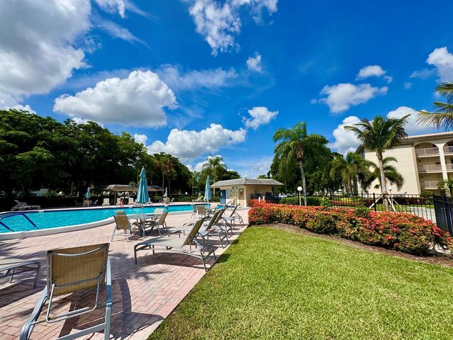 4401 Martinique Court G2, Coconut Creek, FL 33066
