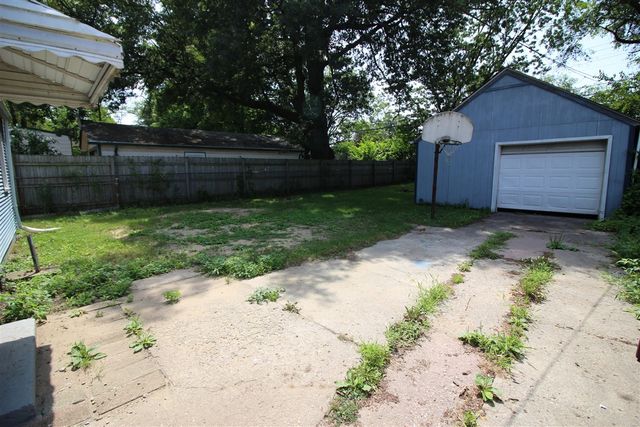 4120 1st Street, Wayne, MI 48184