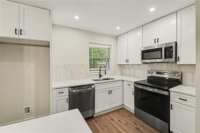 74 Hollis Terrace NW, Atlanta, GA 30311