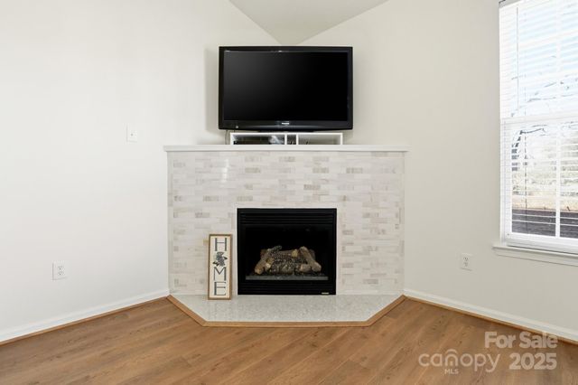 6246 Meadow Glen Lane, Harrisburg, NC 28075