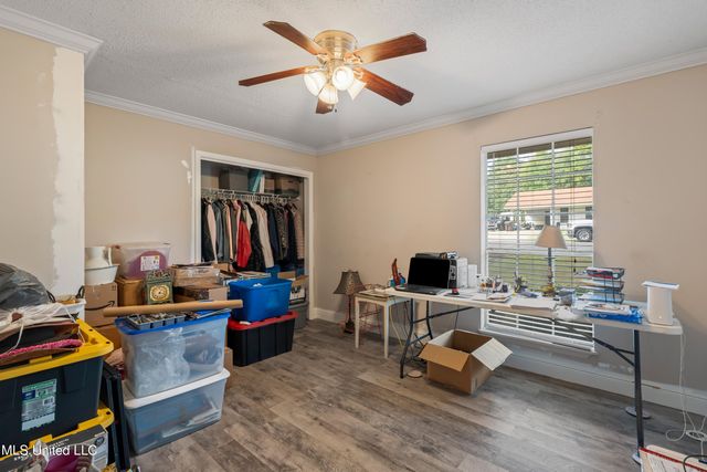 1201 N 34th Avenue, Hattiesburg, MS 39401