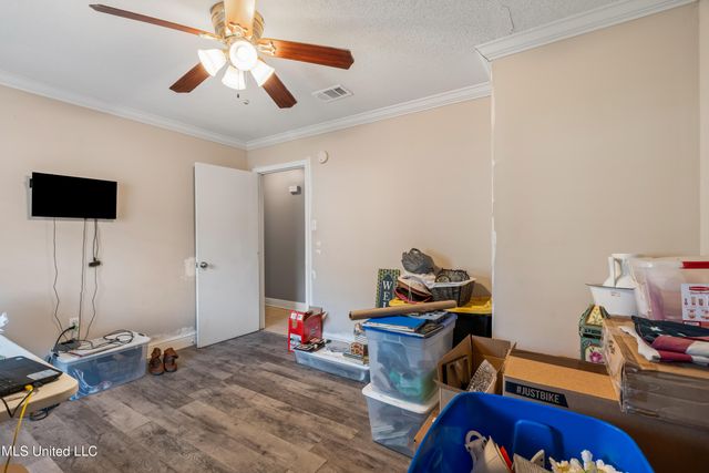 1201 N 34th Avenue, Hattiesburg, MS 39401