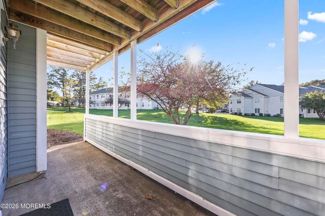 355 Sequoia Court, Howell, NJ 07731