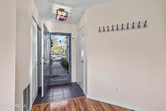 355 Sequoia Court, Howell, NJ 07731