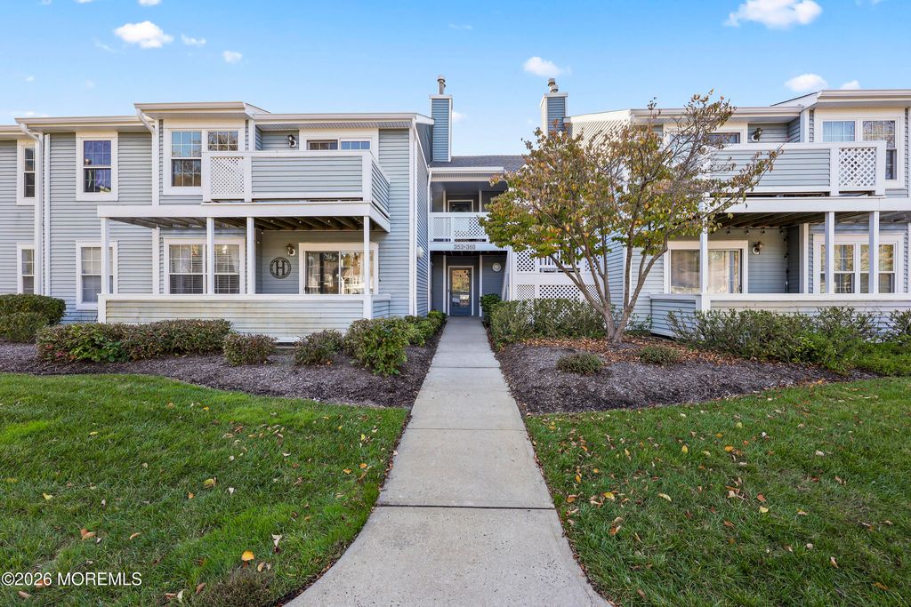 355 Sequoia Court, Howell, NJ 07731